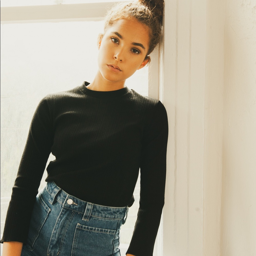 Kid Bell Sleeve Top